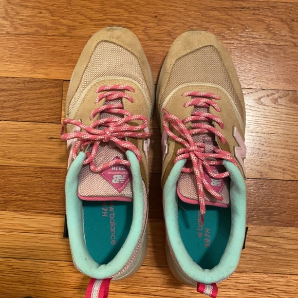 New Balance 997H sneakers - Picture 2 of 7